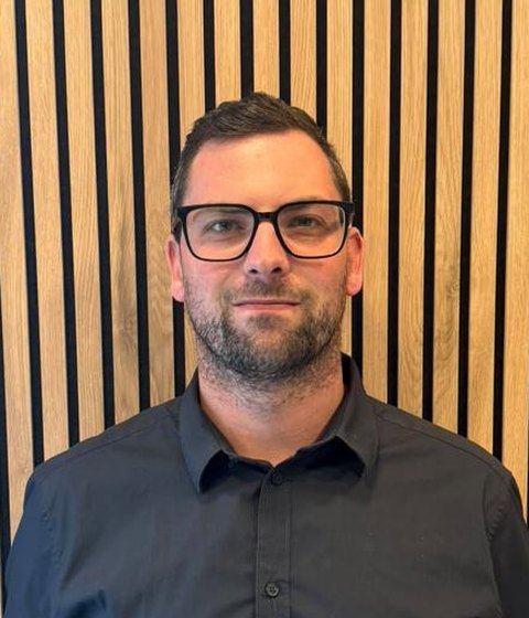 Christopher Poscharnik